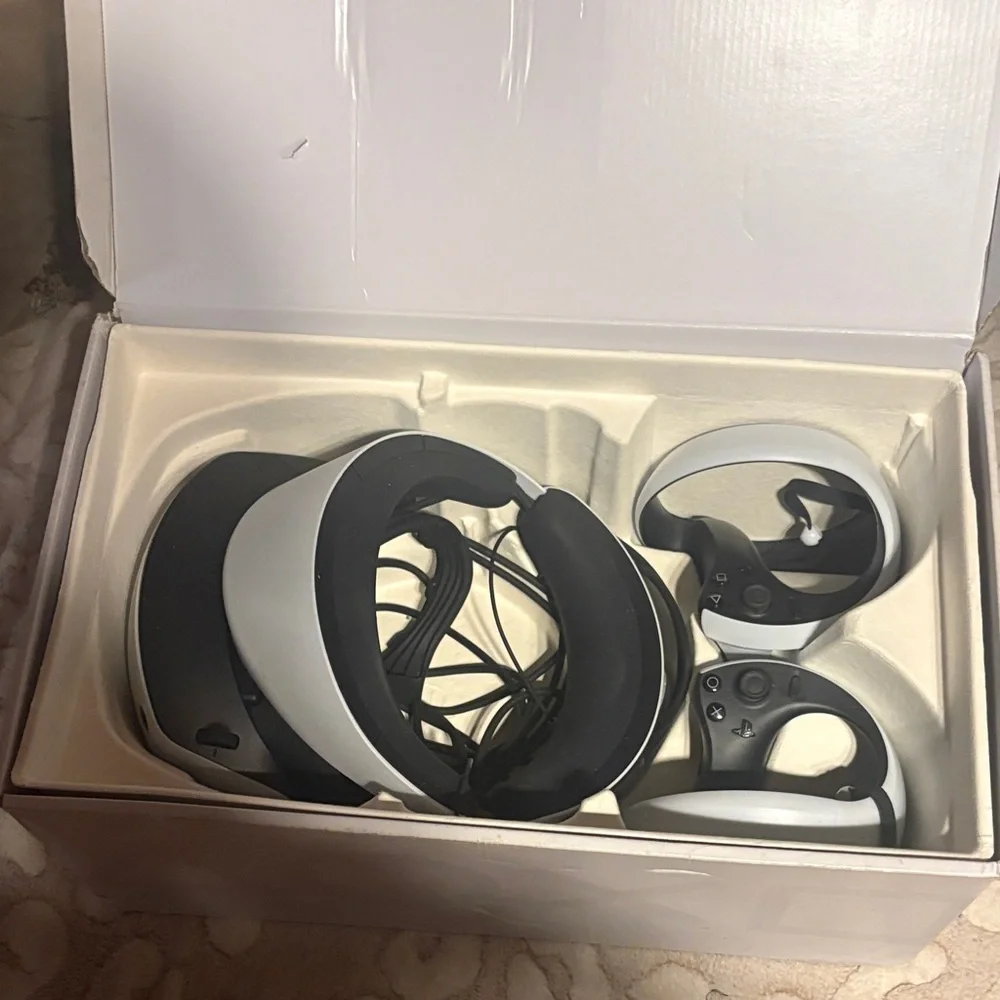 Sony PlayStation White Retail Box with PS Logo